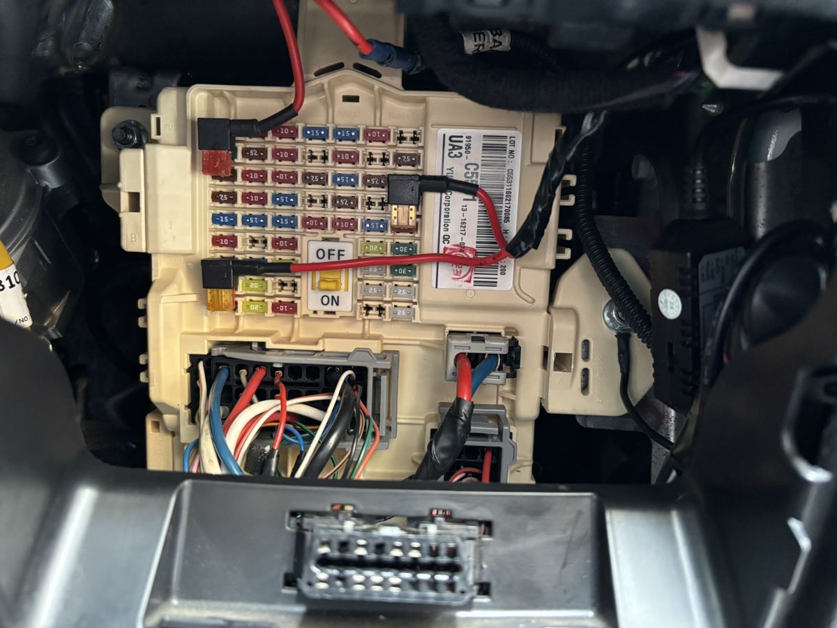 Windscreen-mounted dashcam ready for parking mode setup